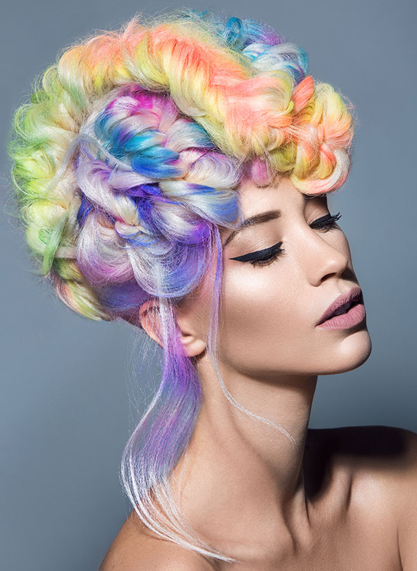 Kaya Guerreiro - Coiffeuse / Maquilleuse Kaya Guerreiro