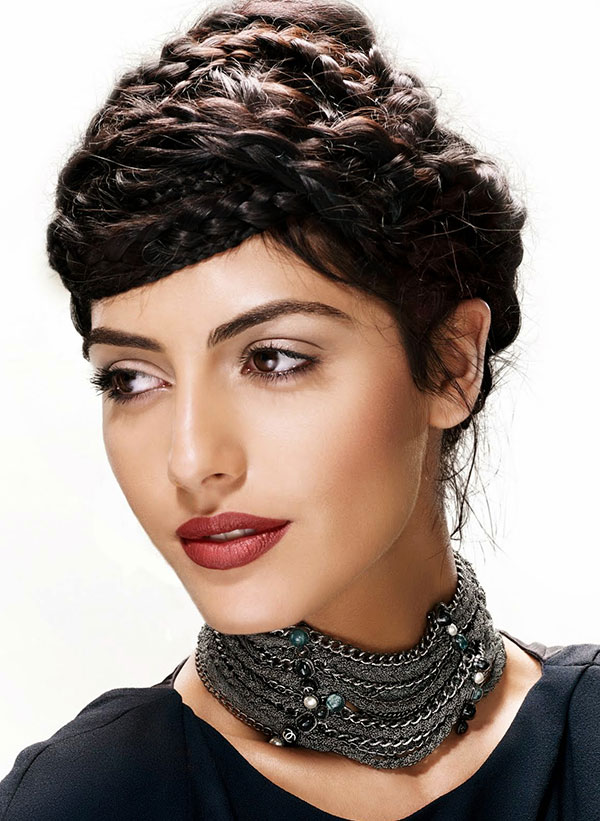 Kaya Guerreiro - Coiffeuse / Maquilleuse Kaya Guerreiro