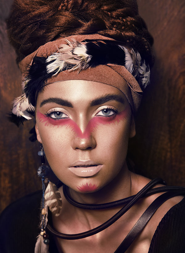Kaya Guerreiro - Coiffeuse / Maquilleuse Kaya Guerreiro